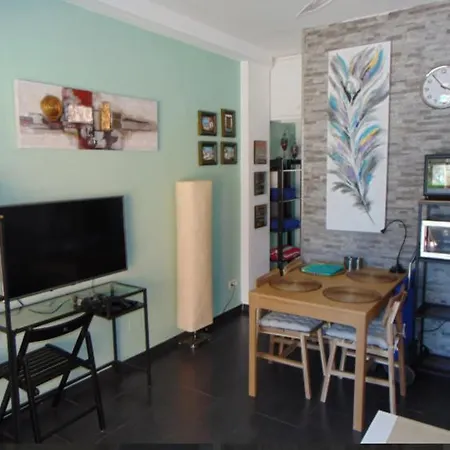 Sol Apartment *